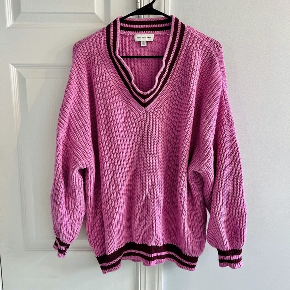 Free Assembly Pink Wide V-Neck Chunky Balloon Sleeve Sweater XL - Picture 1 of 5